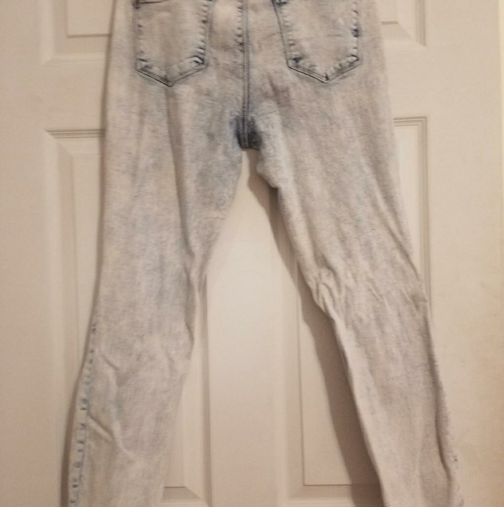 LEI Jeans - Picture 2 of 2